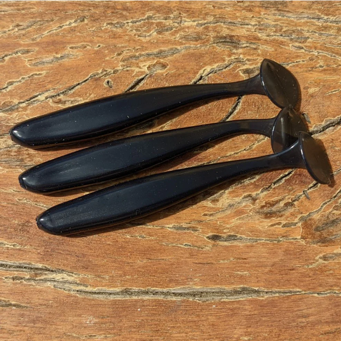 Munroe's soft plastics - Paddle Tail