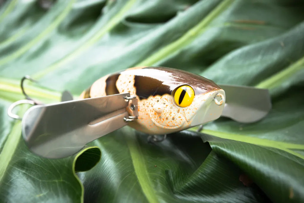 Jackall  MEGA Pompadour