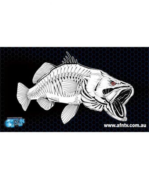 cod-skeleton-helm-mat_web-500x639